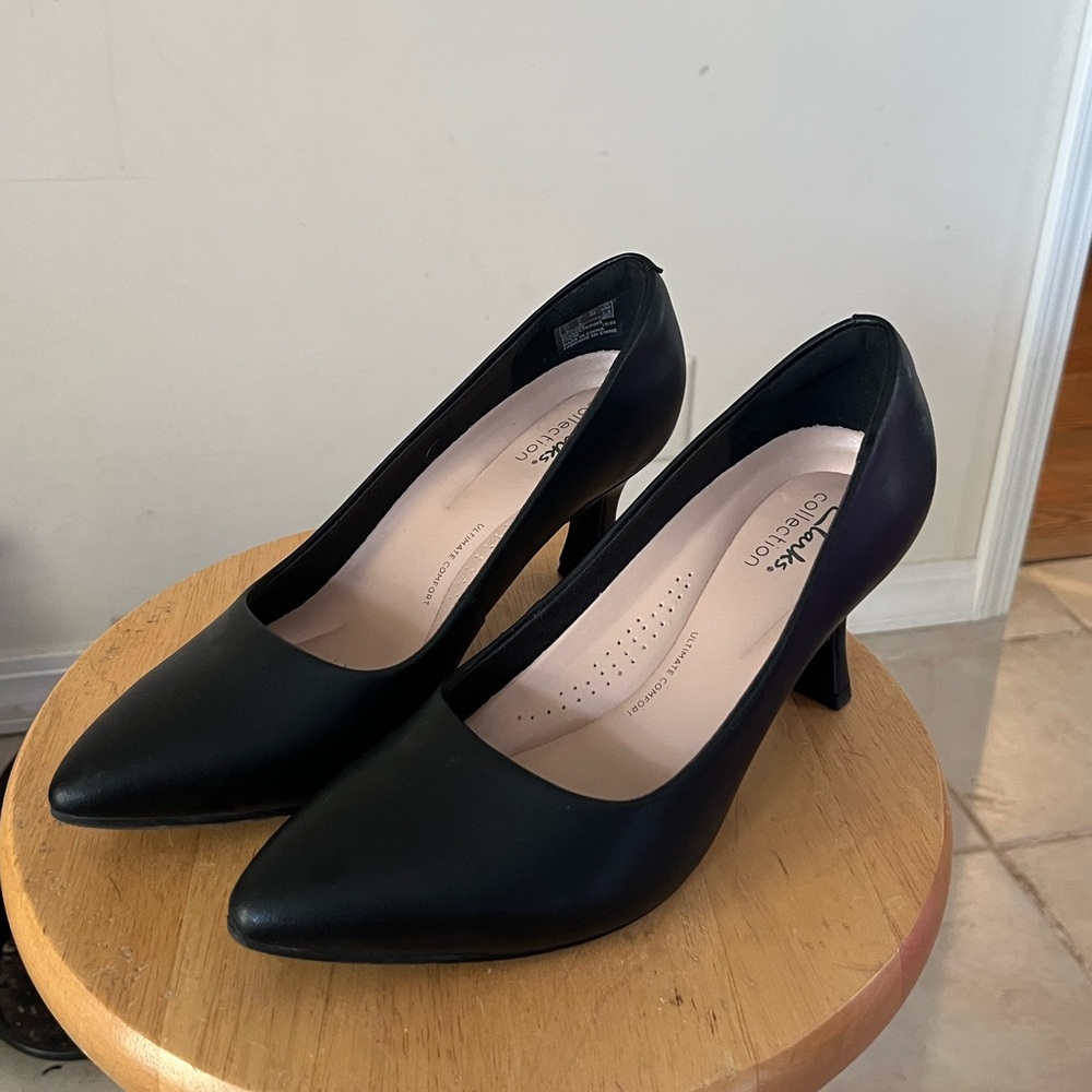 Clark’s Kelley Vine Pumps Black